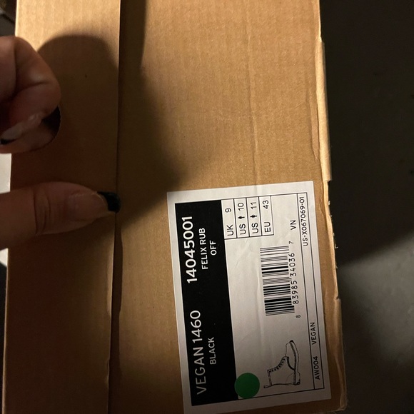 Never used boots - Picture 2 of 4